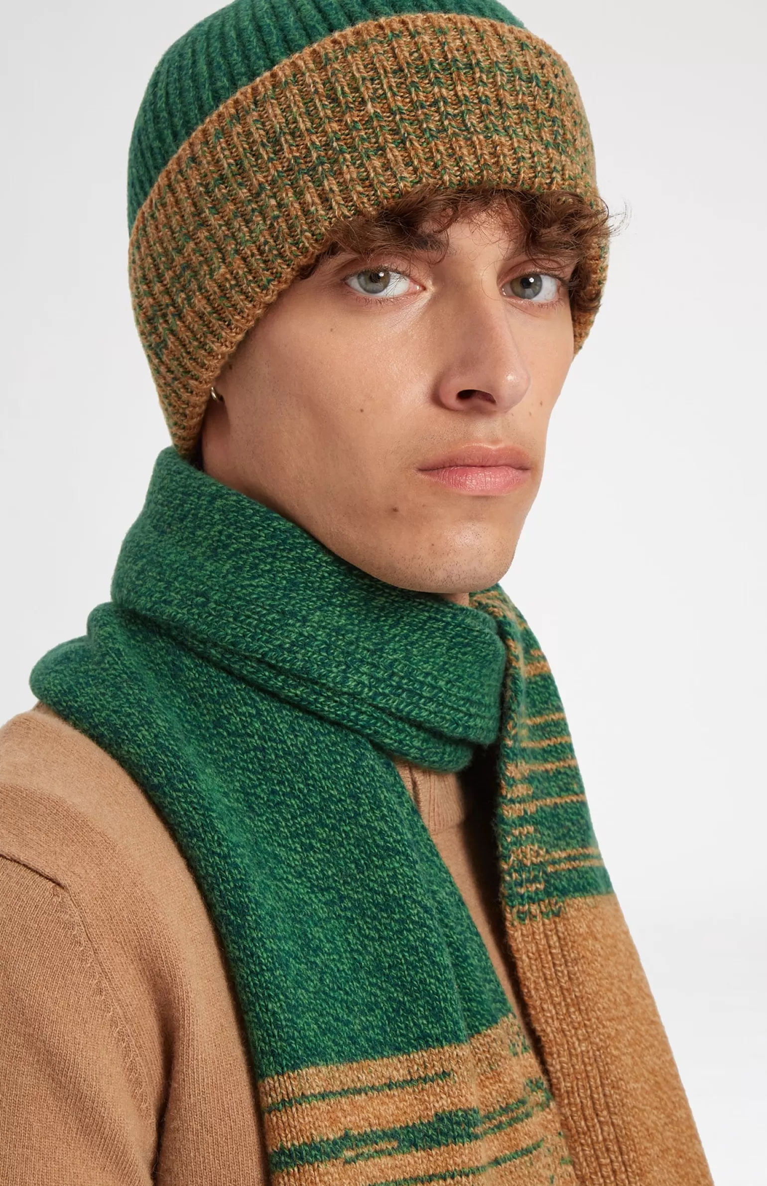 Pringle of Scotland Men's Lambswool Scarf With A Mouline Degrade Effect In Vicuna and Evergreen
