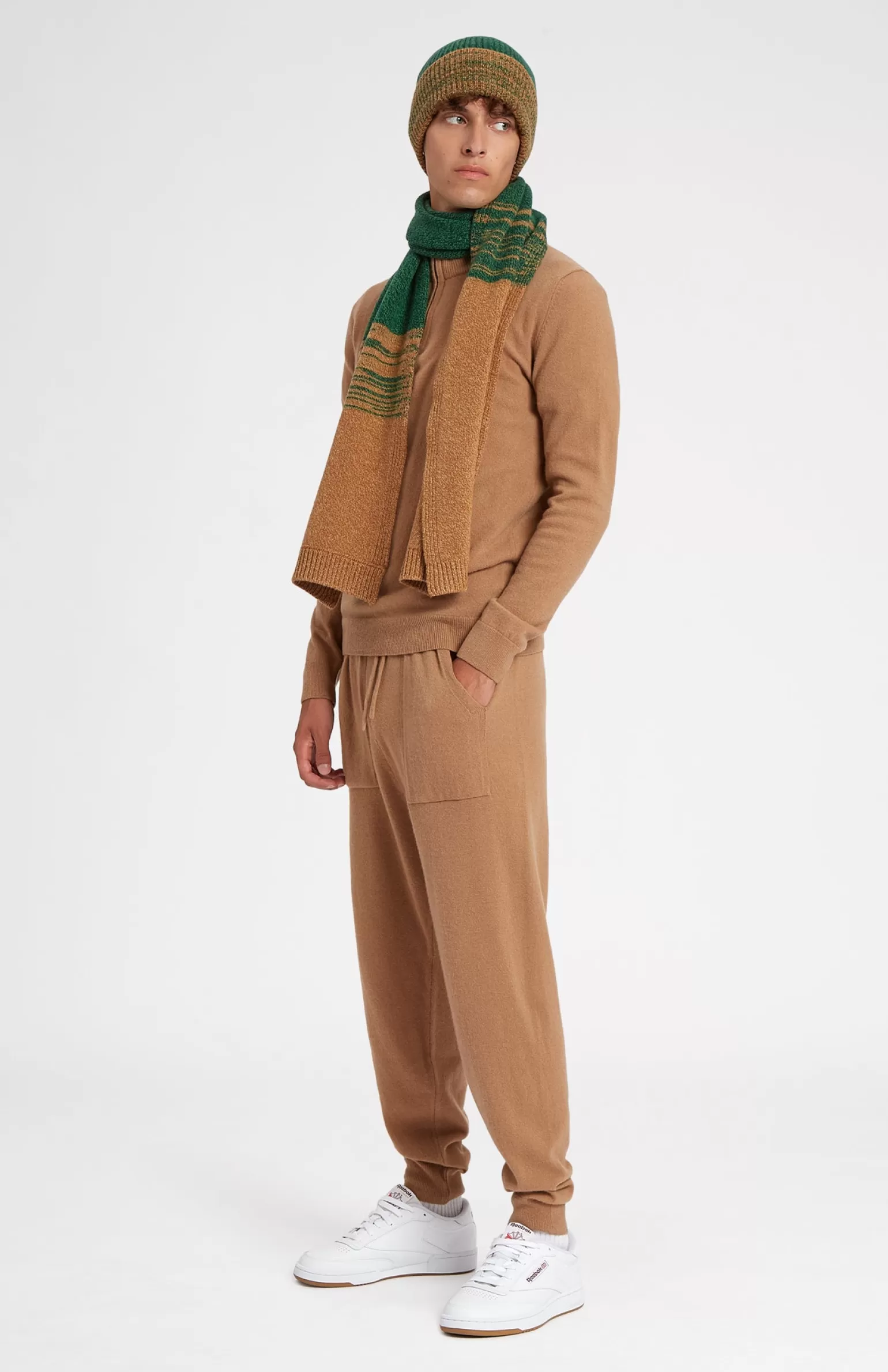 Pringle of Scotland Men's Lambswool Scarf With A Mouline Degrade Effect In Vicuna and Evergreen