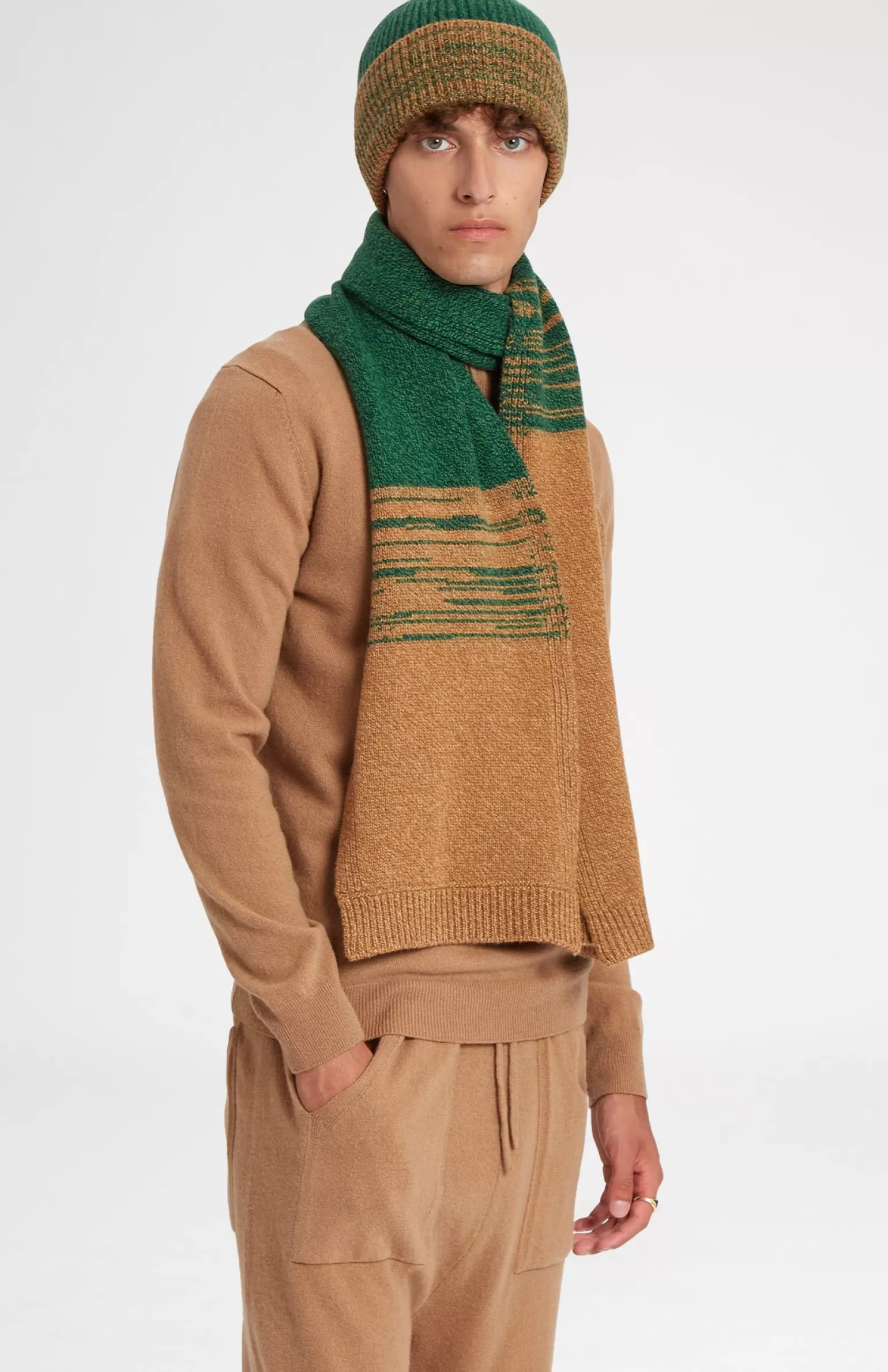 Pringle of Scotland Men's Lambswool Scarf With A Mouline Degrade Effect In Vicuna and Evergreen