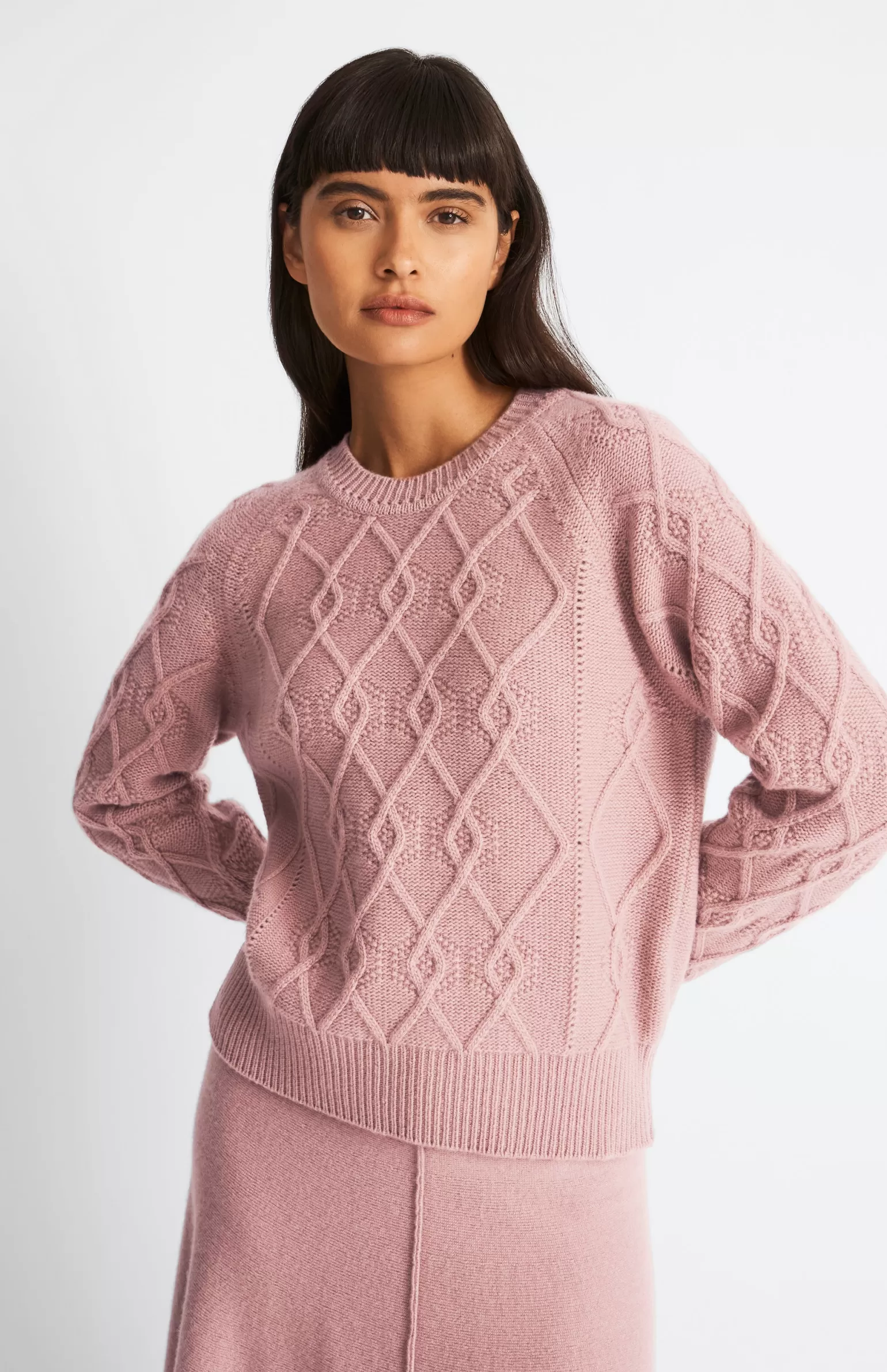 Women Pringle of Scotland Round Neck Multi Textured Cashmere Blend Jumper In Dusty Pink