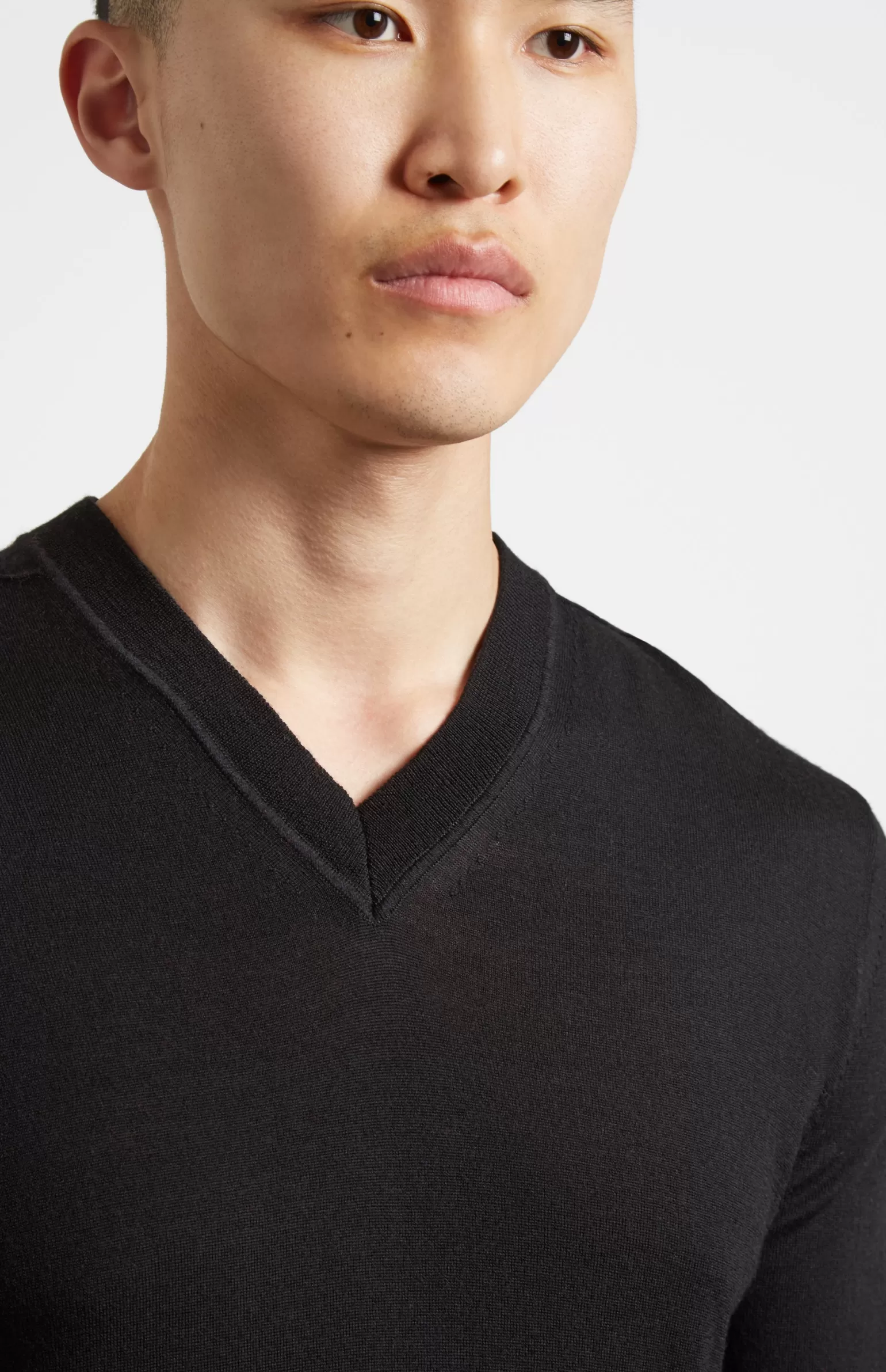 Pringle of Scotland V-neck Merino Wool Jumper In Black